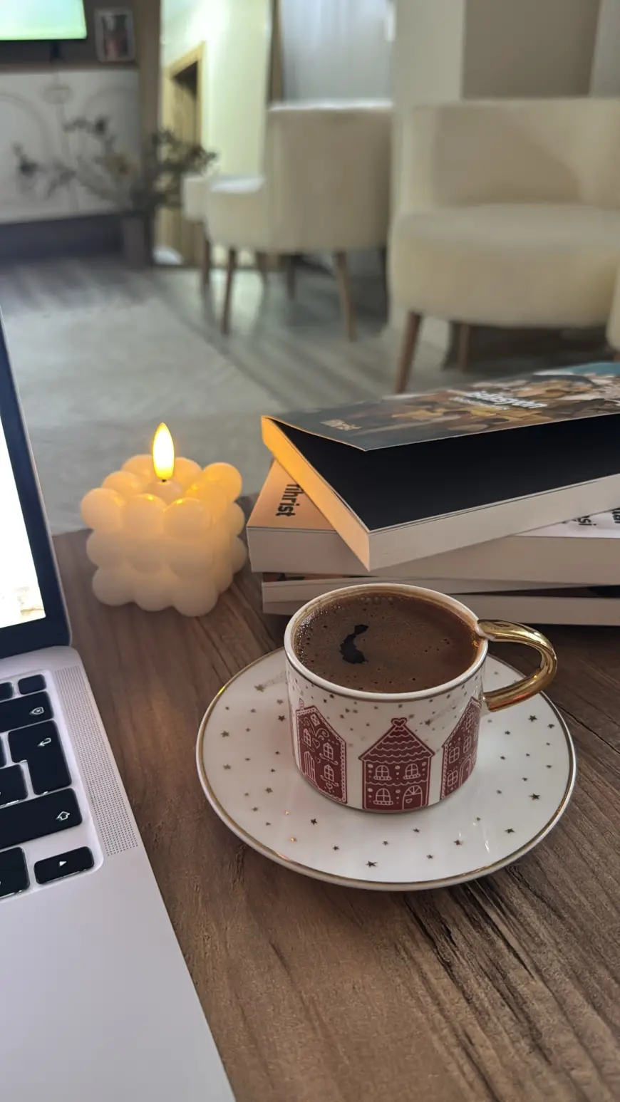 Kendini duyduğun, kendini gördüğün bir hayatın içinde kendini kucakla!
