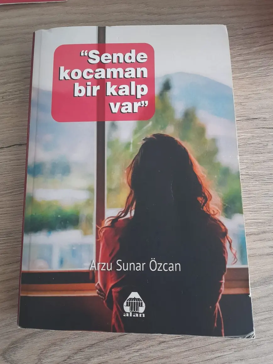 SENDE KOCAMAN BİR KALP VAR