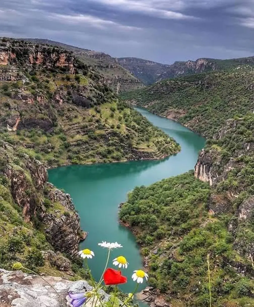 Dicle Suyun Taşıdığı Destan