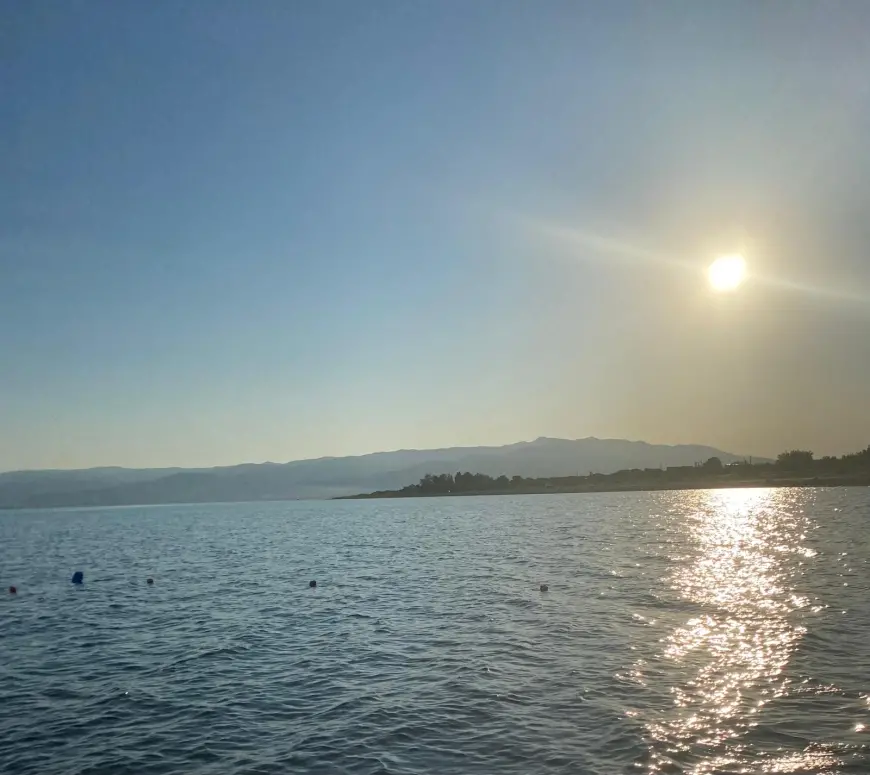 Onca Geceyi Silmek İçin Bir Sabah Yeter