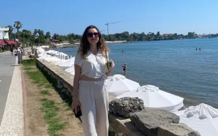 Leyla Bacaksız Kimdir?