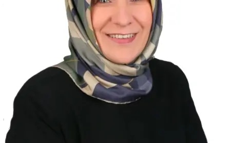 SOKAĞIMIZDAN EVLERİNE DİRİ DİRİ GÖMÜLEN KADINLAR GEÇİYOR