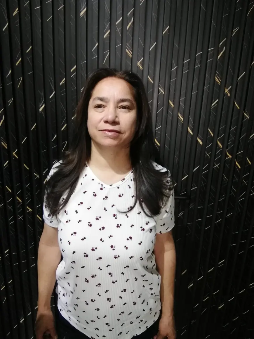 Ayşe Küçükışık Kimdir? Yazarlık Yolculuğunu Azim ve Üretimle Sürdürüyor