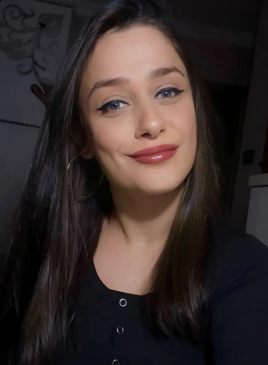Büşra Bulut Kimdir?