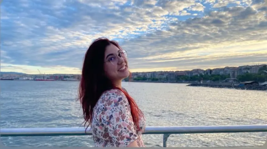 Semra Baran Kimdir? Genç Yazar, Yazılarını Okurlarla Buluşturuyor