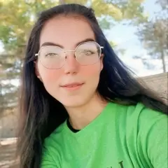 Özge Ünlü
